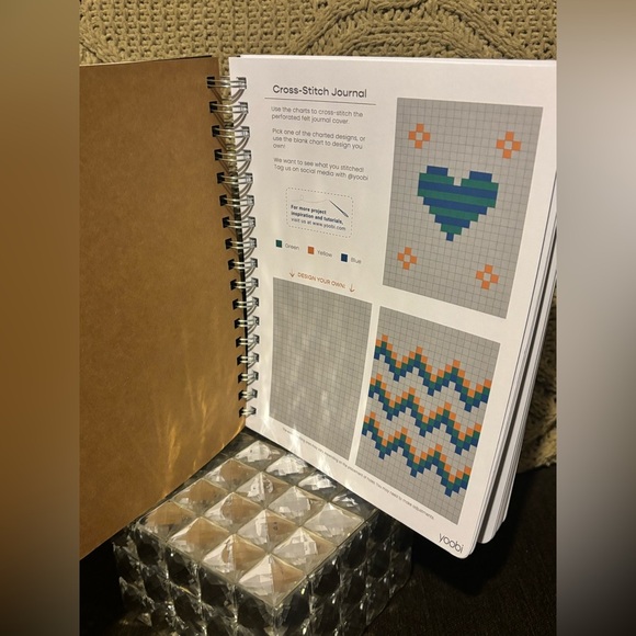 📚Yoobi Cross-Stitch Journal with Black Cover and Colorful Threads📚 - Picture 3 of 11